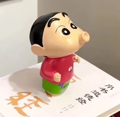 蜡笔小新嘟嘟嘴可爱摆件礼物小新桌面手办装饰摆件潮玩
